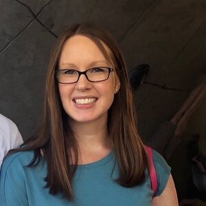 Meet your Posher, Elizabeth